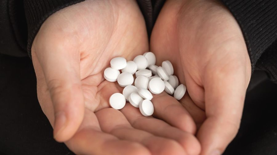 Azithromycin Tablets Uses – What Do They Treat
