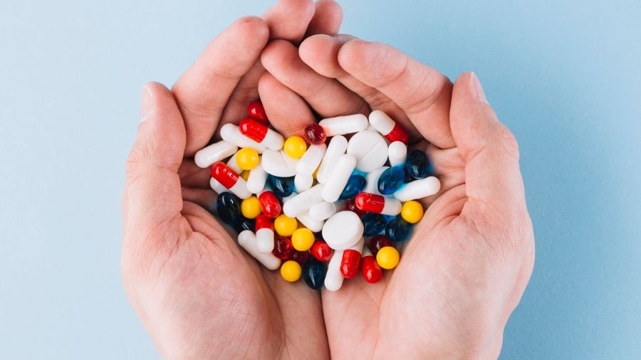 Benefits of Esomeprazole Over Regular Antacids
